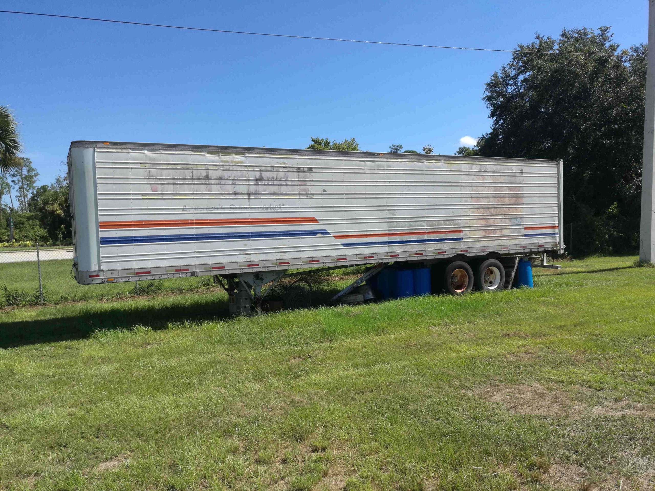 Aluminum_Tractor_trailer_sandblast_paint_removal-01