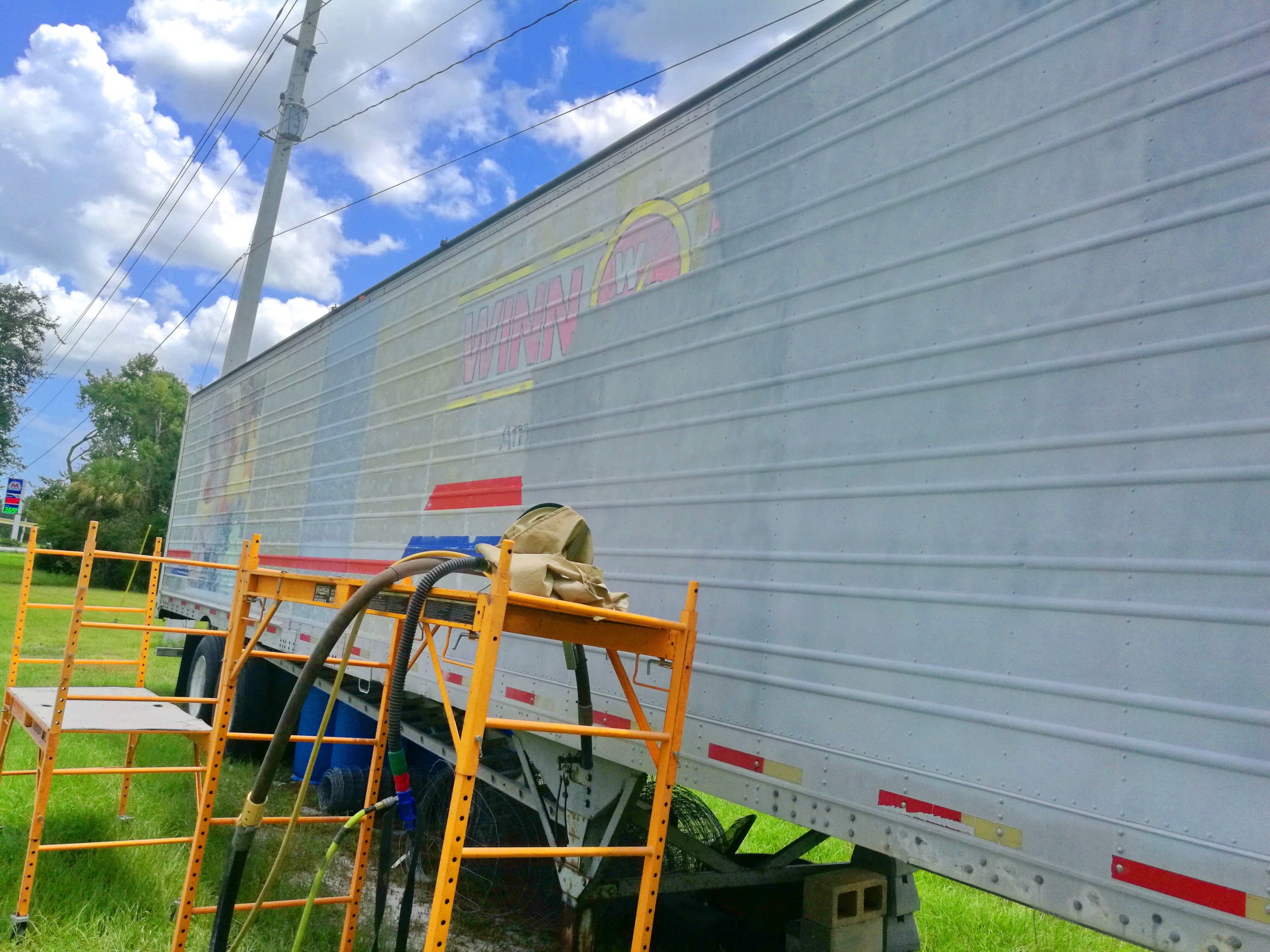 Aluminum_Tractor_trailer_sandblast_paint_removal-12