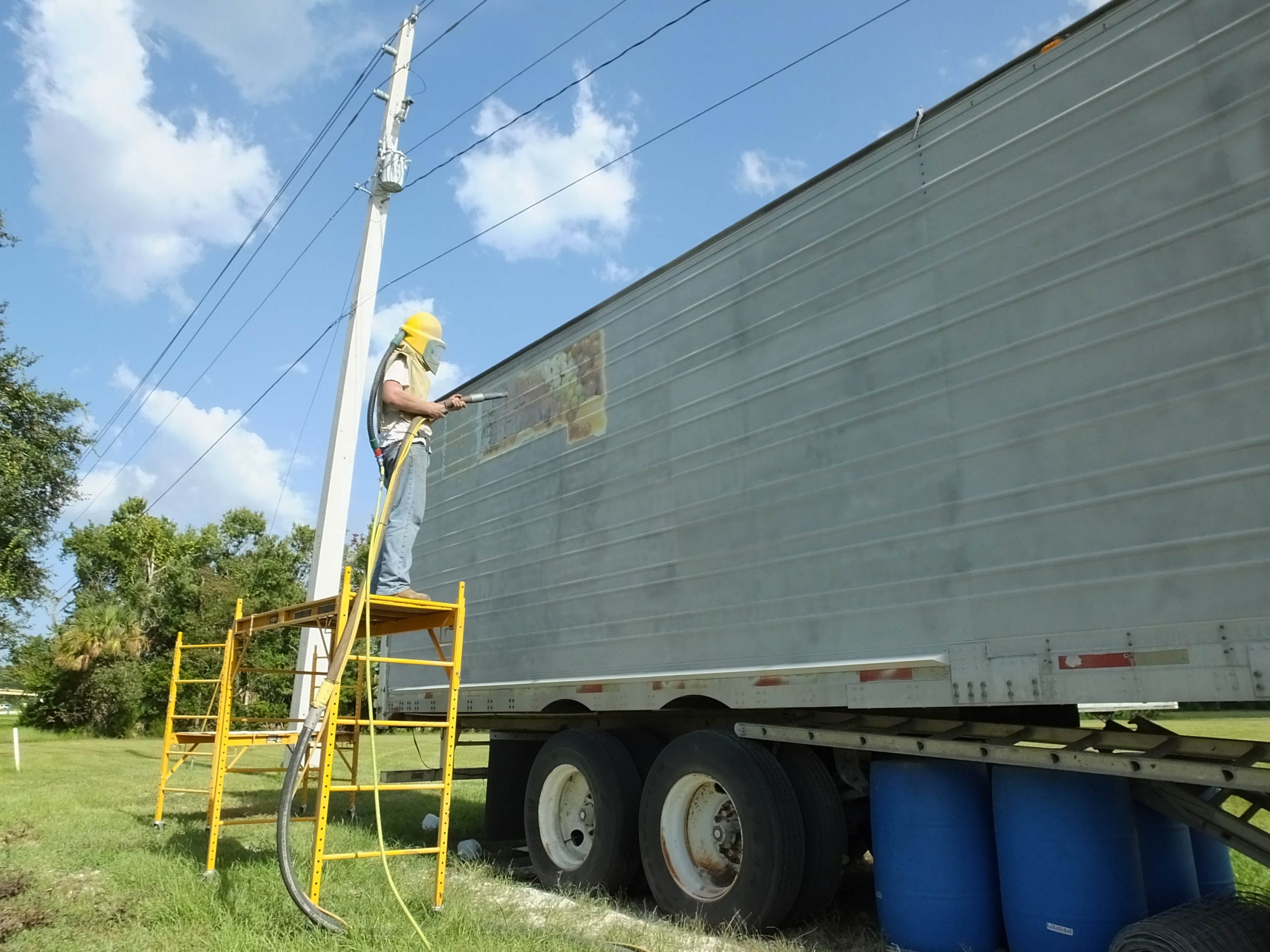 Aluminum_Tractor_trailer_sandblast_paint_removal-15