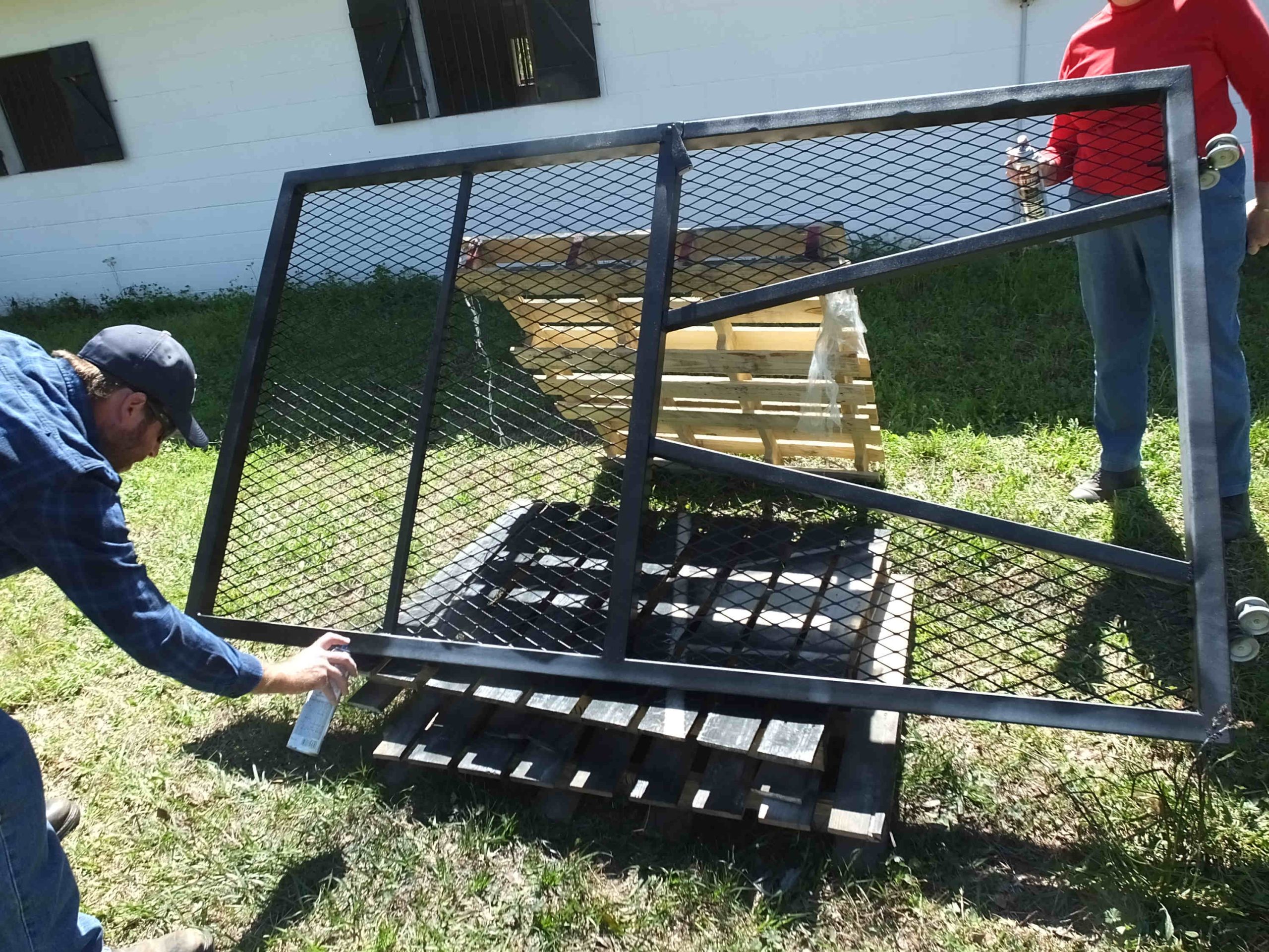 Barn_stall_doors_sandblasting-13